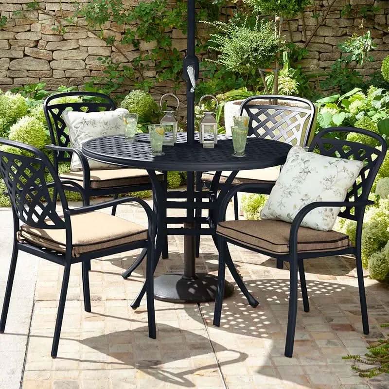 Hartman - Berkeley Round 4 Seat Dining Set in Bronze