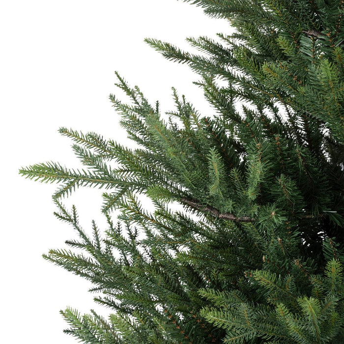 Everlands Norway Spruce Artificial Christmas Tree 270cm / 9ft
