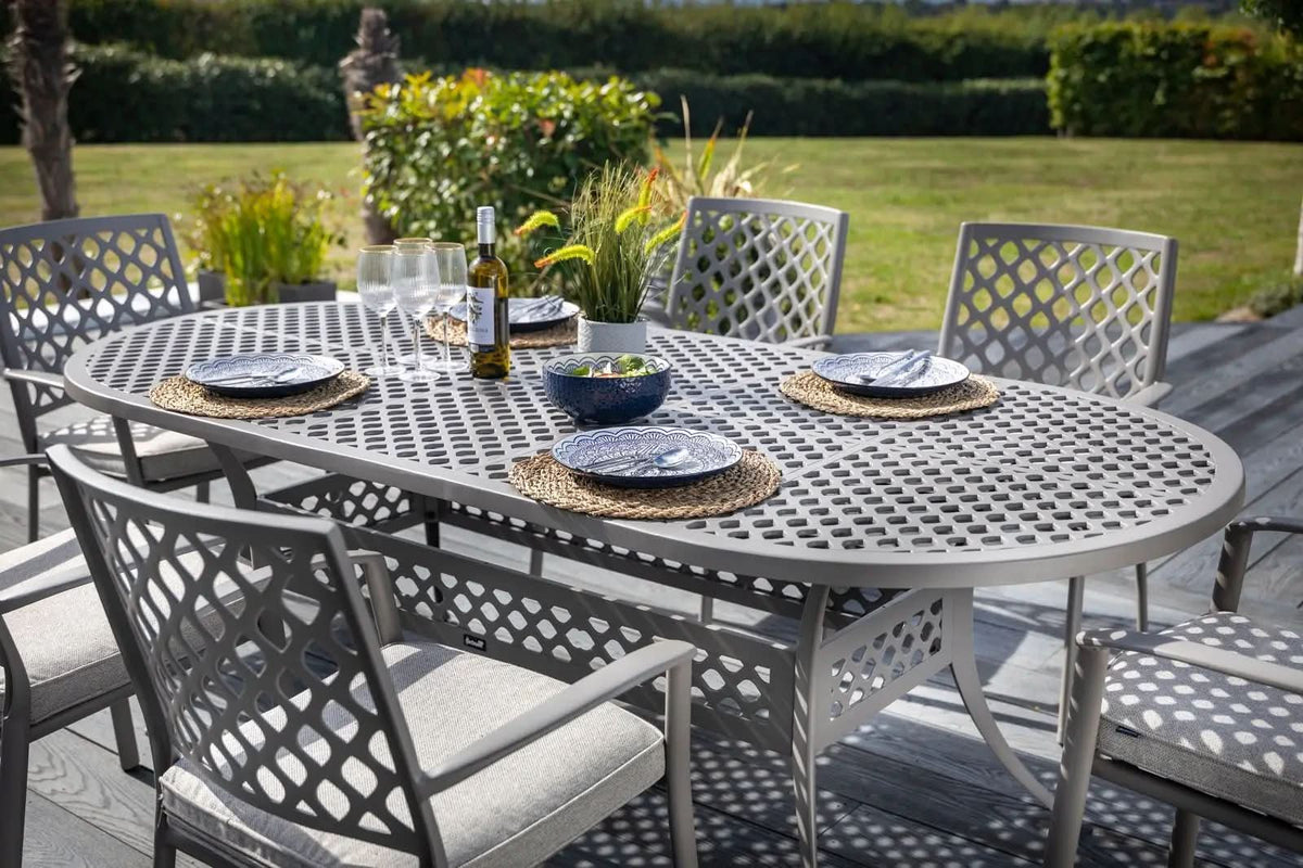 Hartman Avebury 6 Seat Oval Set in Crimini