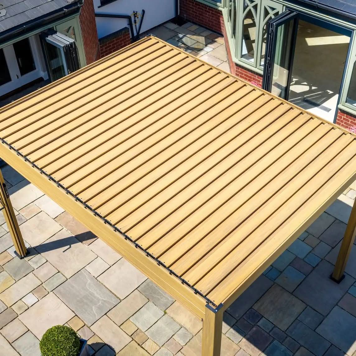 Hartman 4m x 3m Como Pergola in Folie