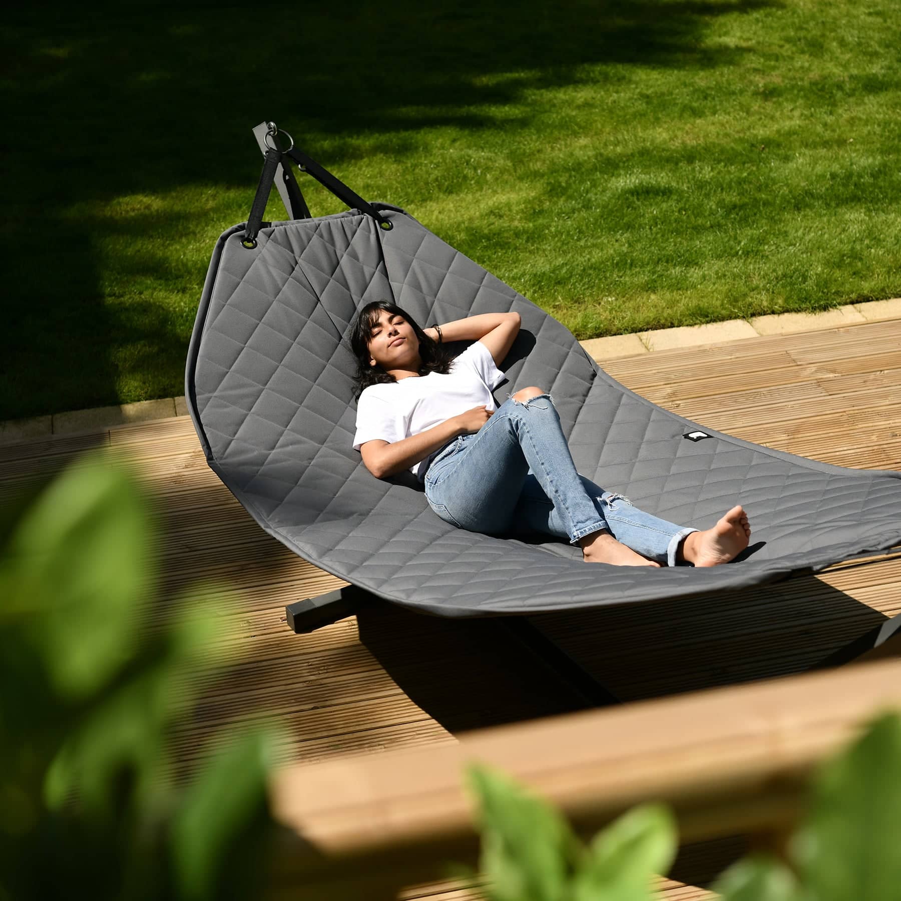 Extreme Lounging Quilted Hammock in Grey