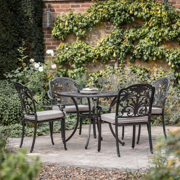 Bramblecrest Venice 4 Seater Aluminium Garden Furniture Dining Set with 2.5m Parasol & Base