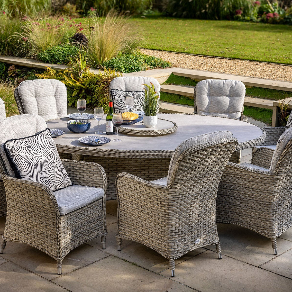 Hartman Eton 8 Seat Oval Elliptical Dining Set in Beech