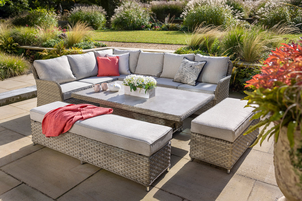Hartman Eton Grand Rectangular Casual Dining Set