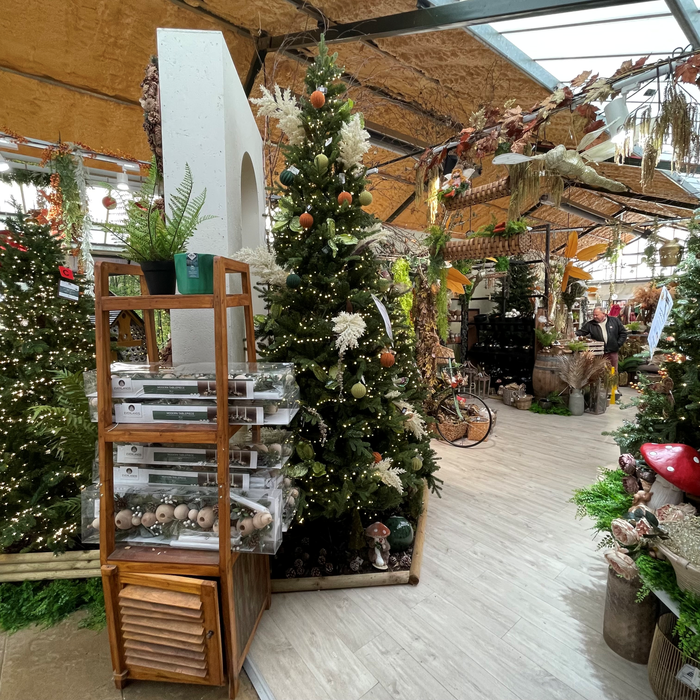 Everlands Killington Fir Christmas Tree 300cm / 10ft