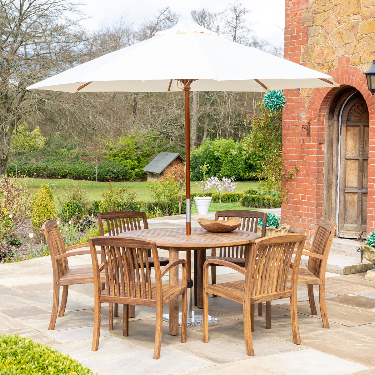 Alexander Rose Bolney 4 Round Dining Set