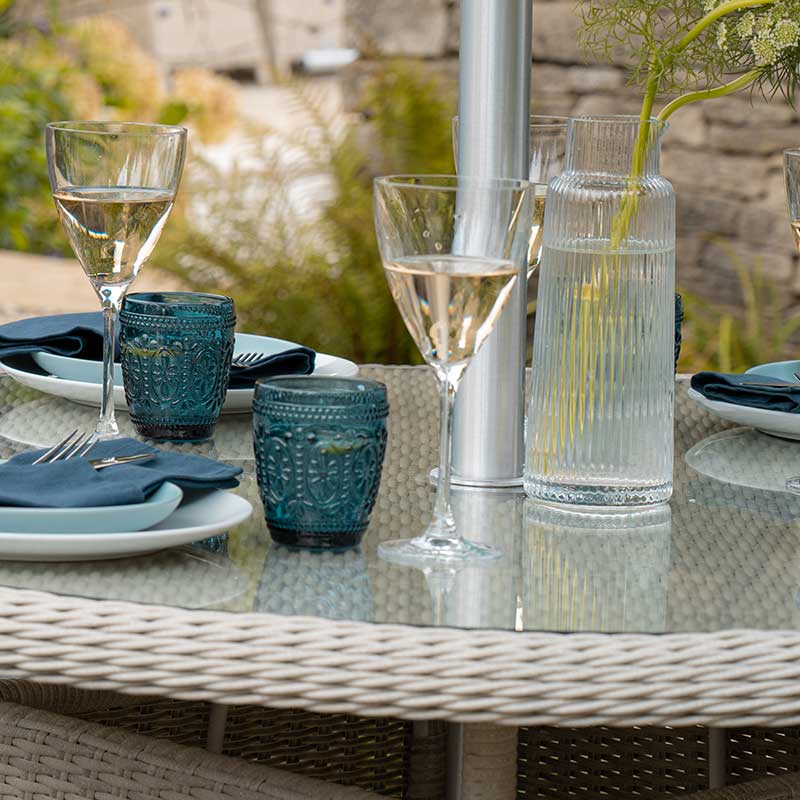 Bramblecrest Monterey Dove Grey Rattan 4 Seat Round Dining Set, Parasol & Base