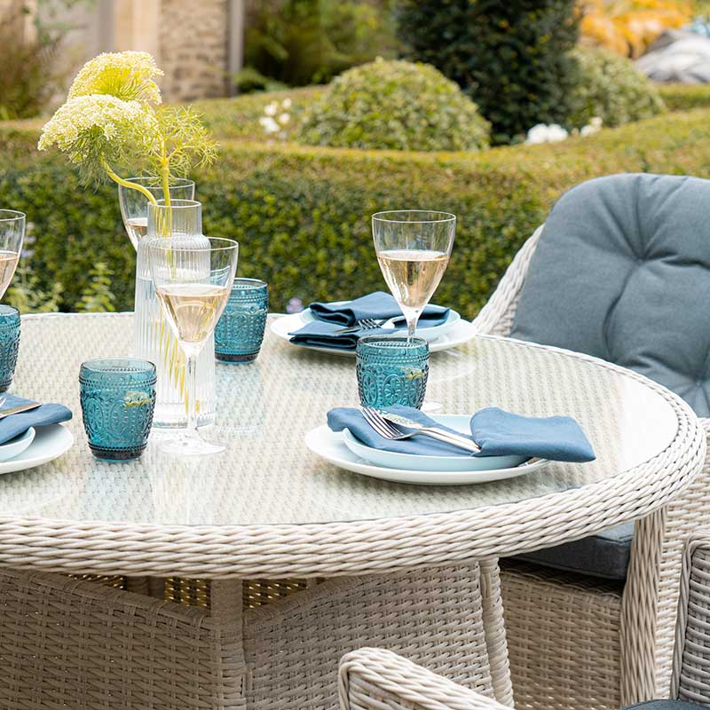 Bramblecrest Monterey Dove Grey Rattan 4 Seat Round Dining Set, Parasol & Base