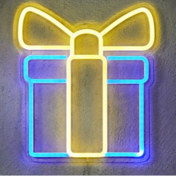 Neon light Present | Luca Lighting | 27 x 30 cm