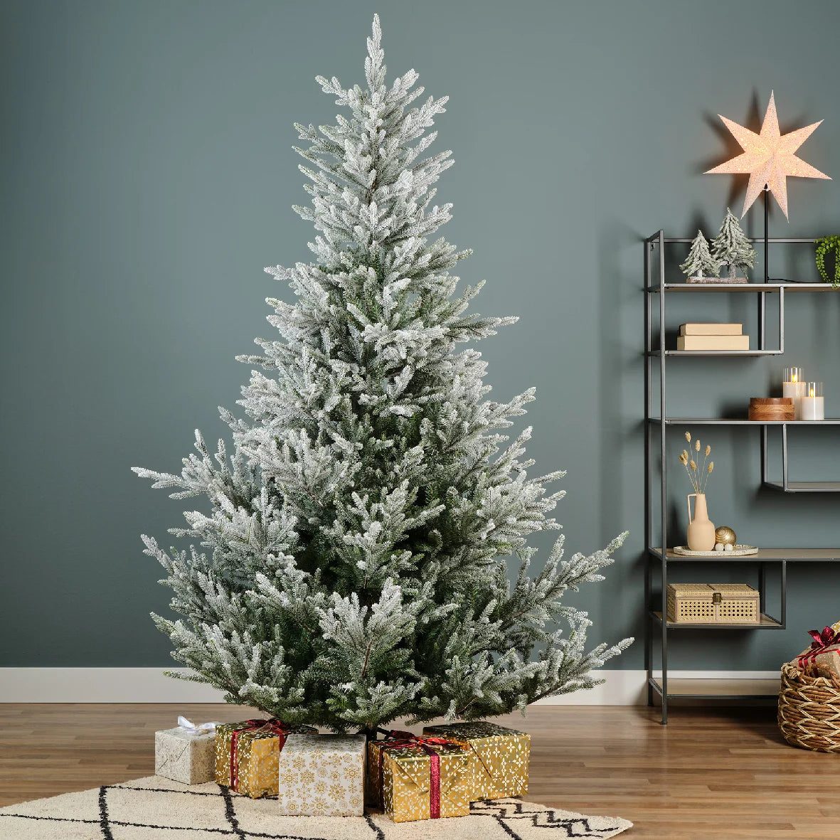 Everlands Snowy Norway Spruce Christmas Tree 180cm / 6ft