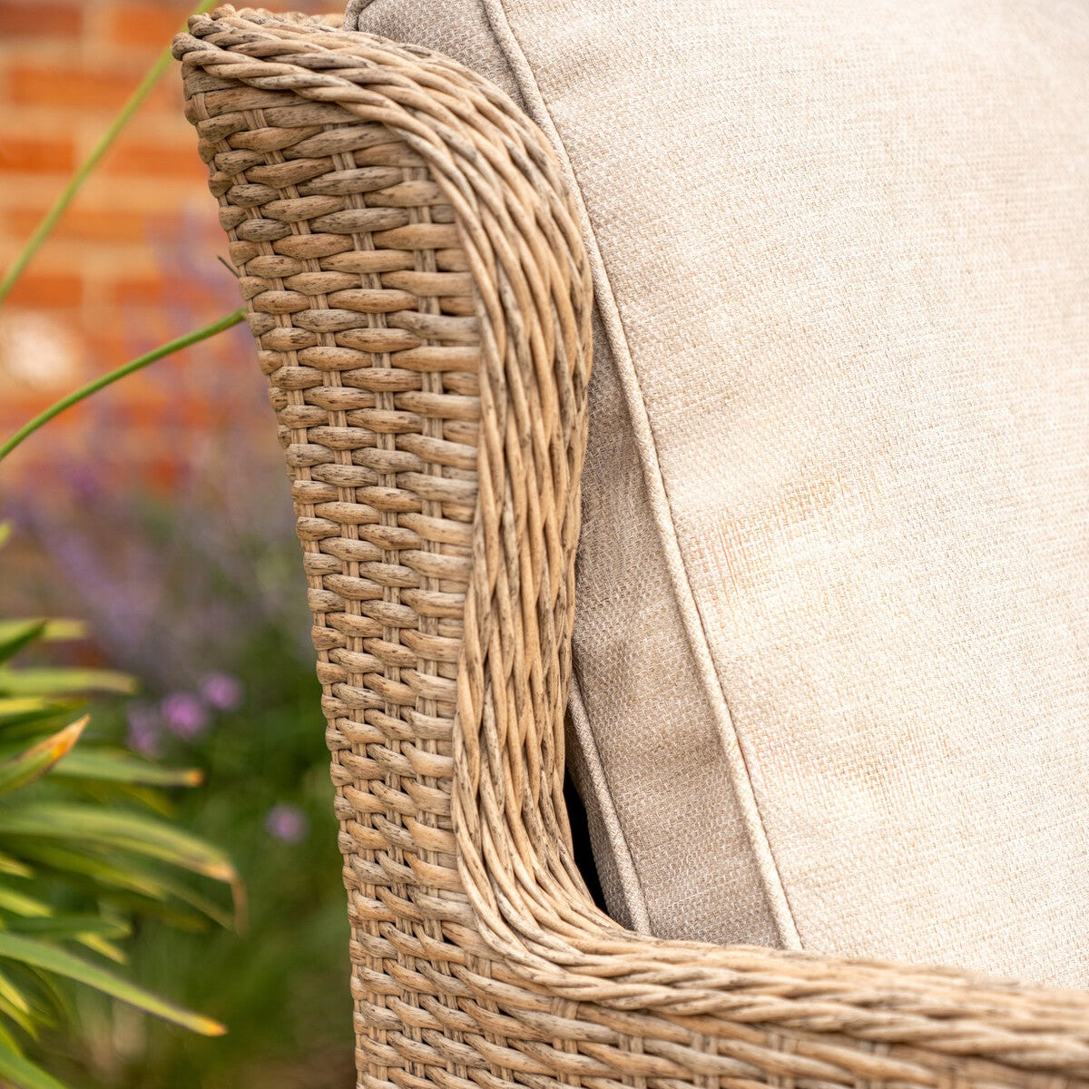 Kettler Derwent Bistro Set - close up of chair
