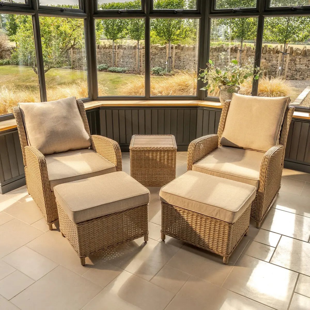 Derwent Relaxer Set with 2 Reclining Armchairs, Footstools & Side Table