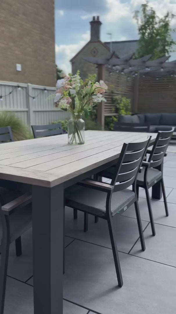 Load video: Kettler Elba Signature Dining Set with 6 or 8 armchairs