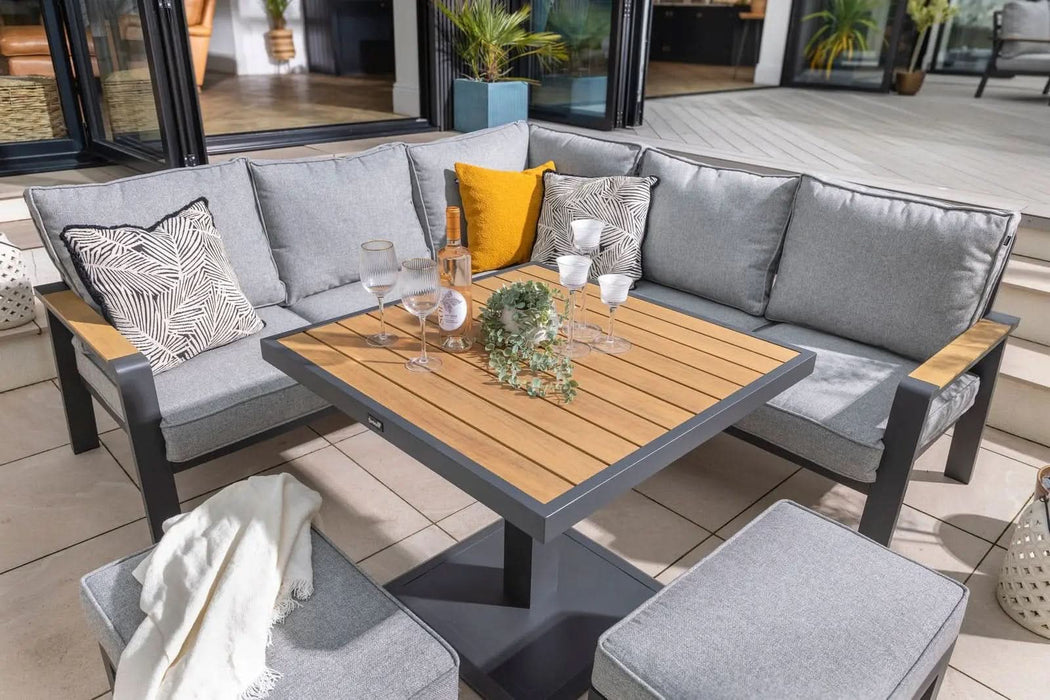 Hartman Sonas Square Corner Platform Set