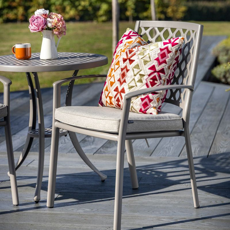 Hartman Avebury Bistro Set in Crimini