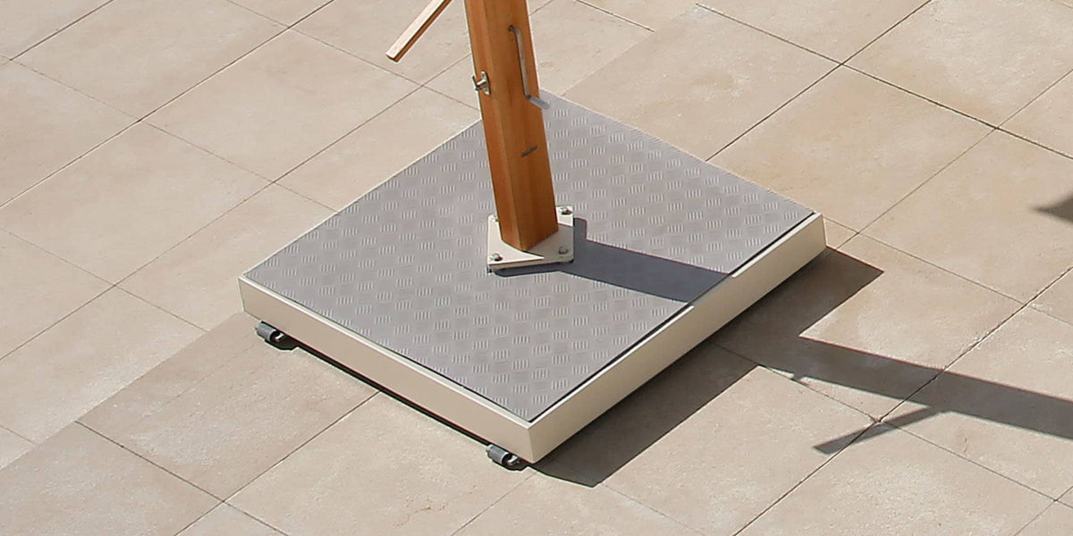 Barlow Tyrie Garden Furniture Accessories Barlow Tyrie Napoli 3.5m Square Cantilever Parasol With Free Standing Base
